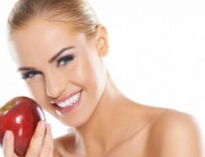 8 فوائد للتفاح مهمة للبشرة